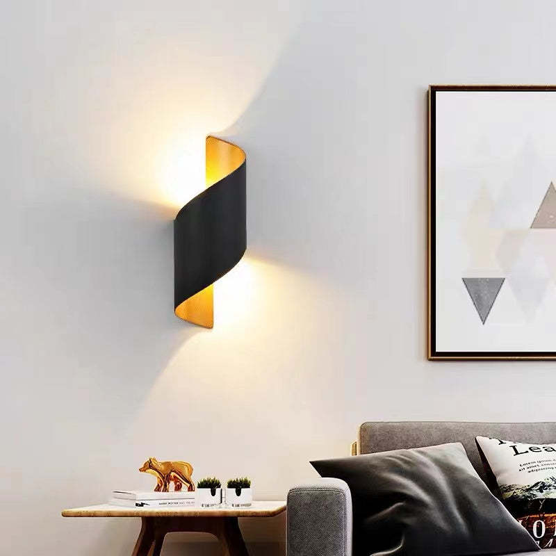 Nowoczesna lampa ścienna LED w kształcie spirali - TwistLight-Mały-Biały-Trend Polska