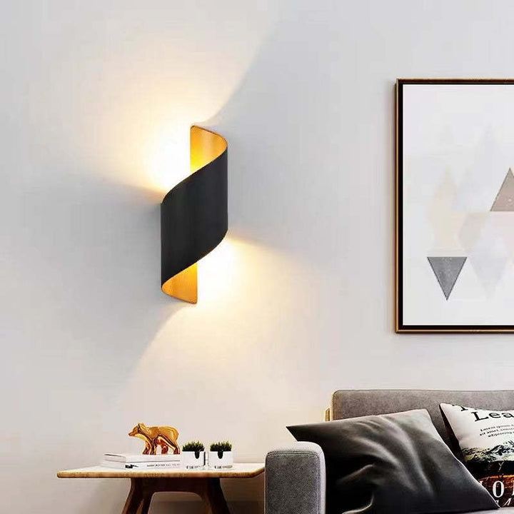 Nowoczesna lampa ścienna LED w kształcie spirali - TwistLight-Mały-Biały-Trend Polska