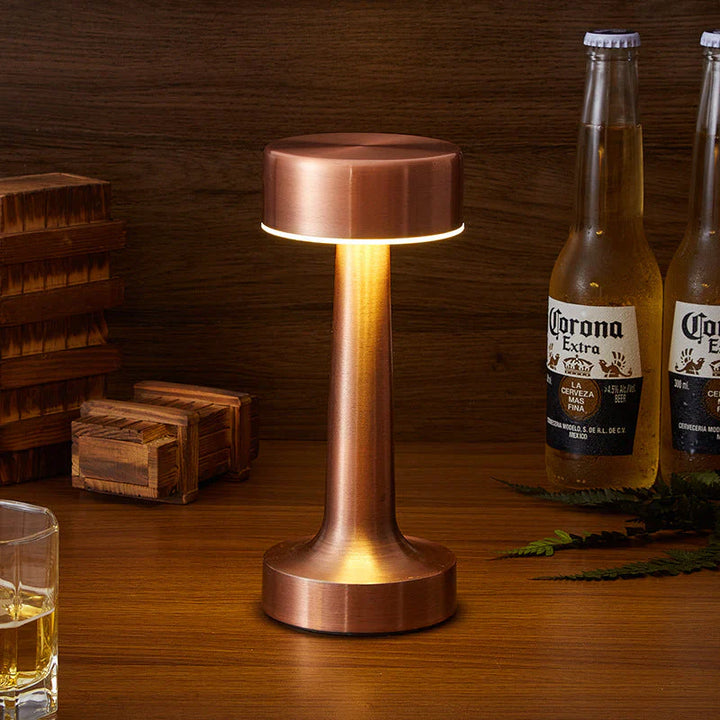 Nowoczesna lampa stołowa - SleekGlow-Złoto/Cylinder-Trend Polska