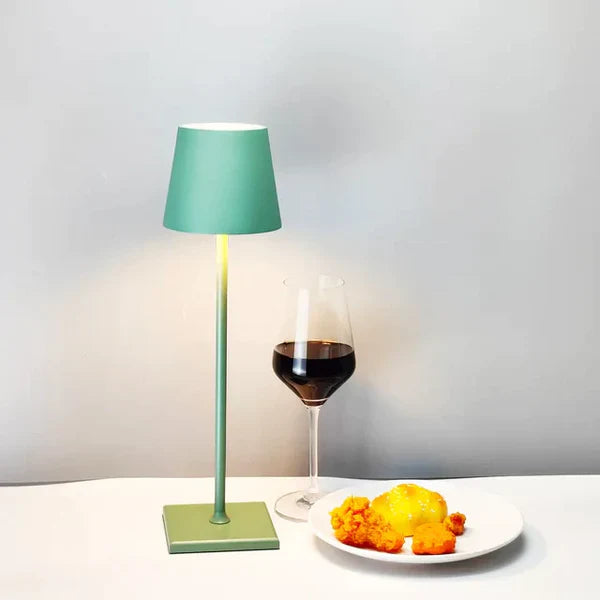 Nowoczesna Przenośna Aluminiumścięta Lampa Stołowa - LumiNova-Zielony-Trend Polska