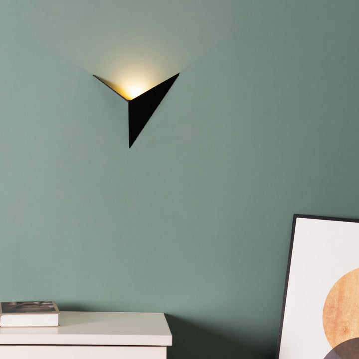 Nowoczesna Trójkątna Lampa Ścienna - TrigoLux-Biały-Ciepły dowcip-Trend Polska