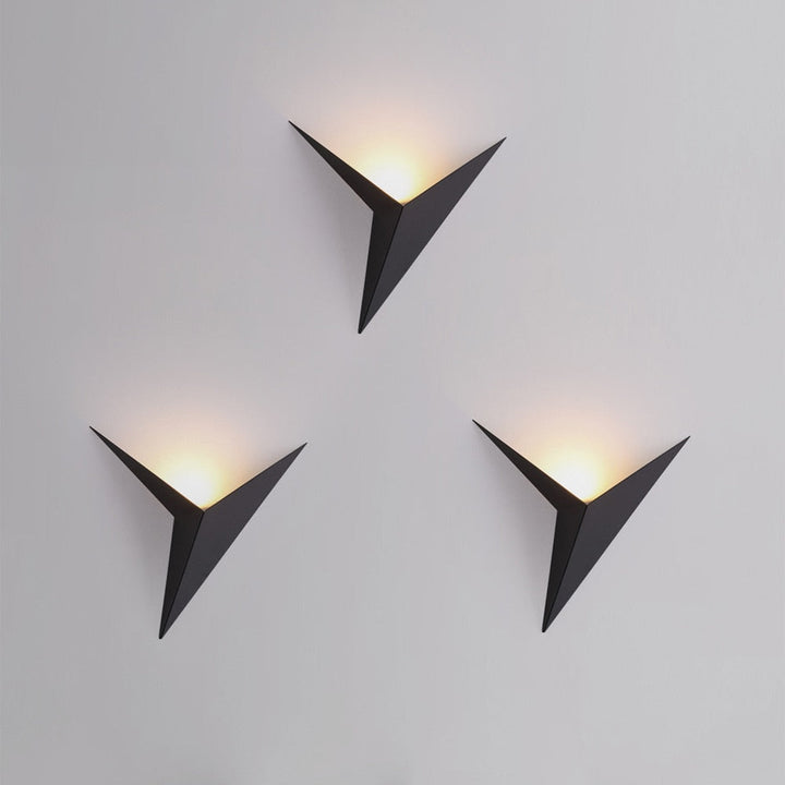 Nowoczesna Trójkątna Lampa Ścienna - TrigoLux-Biały-Ciepły dowcip-Trend Polska