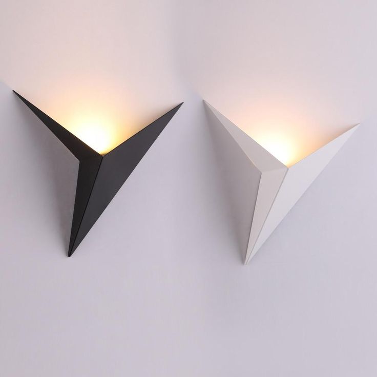 Nowoczesna Trójkątna Lampa Ścienna - TrigoLux-Biały-Ciepły dowcip-Trend Polska