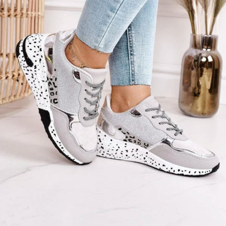 Nowoczesne Sneakers z Ergonomiczną Wkładką - Luna-Srebro-35-Trend Polska