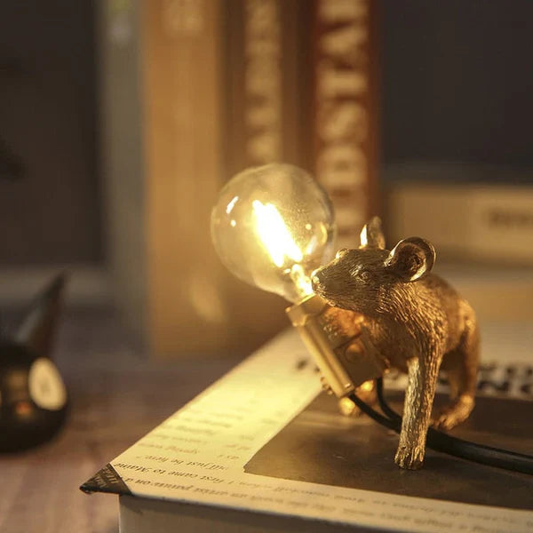 Oryginalna lampa mysia - SqueakLight-Kryjąca mysz / Złoto-Trend Polska
