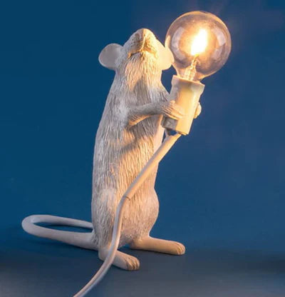 Oryginalna lampa mysia - SqueakLight-Staande muis / Goud-Trend Polska