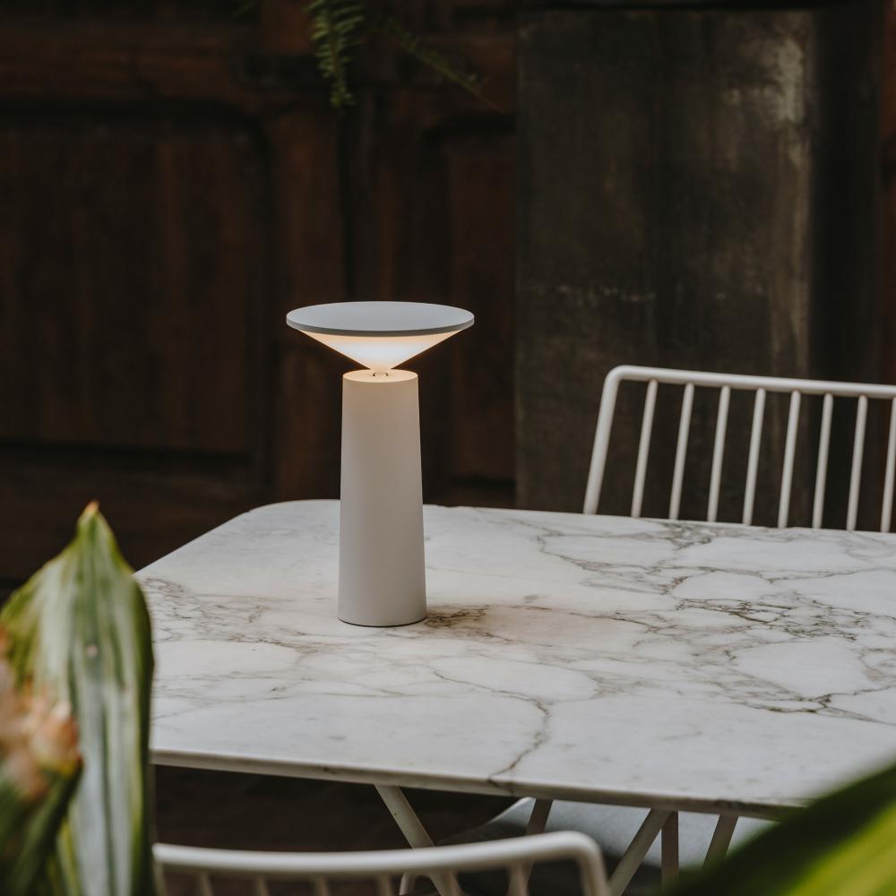Przenośna Przyciemniana Lampa Stołowa - LumoFlex-Czarny-Trend Polska
