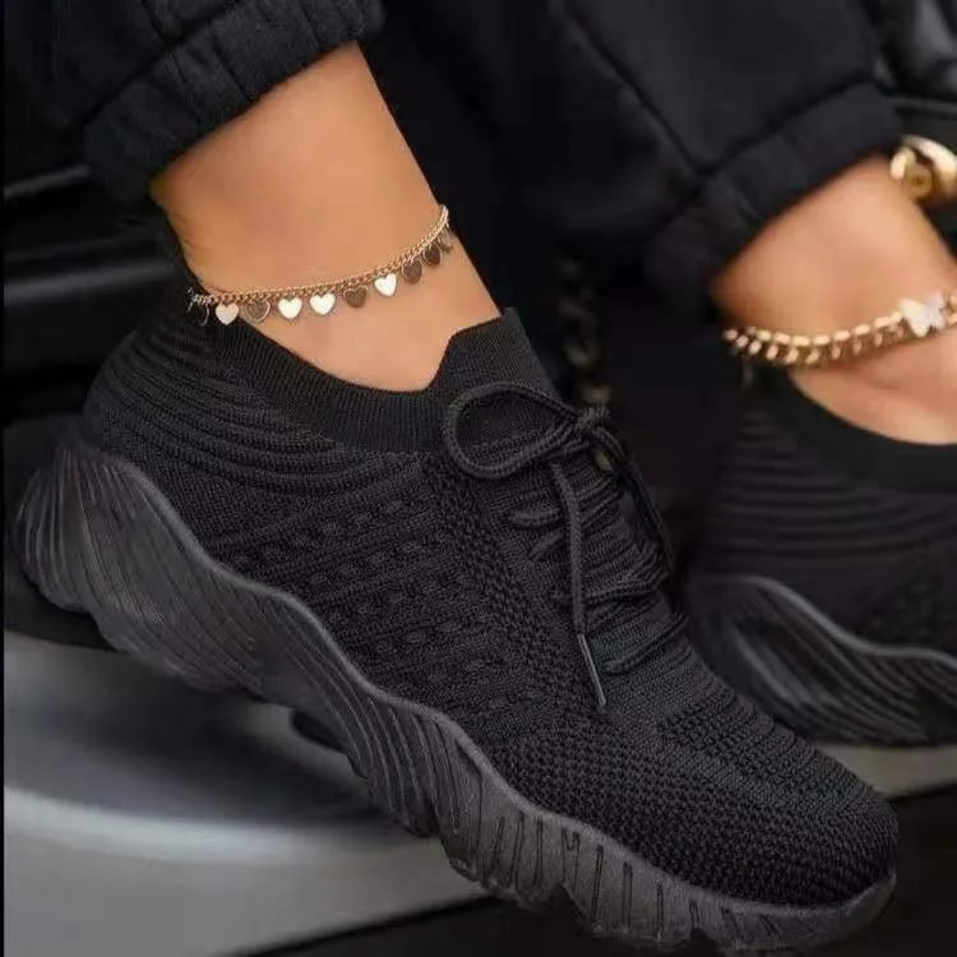 Przepuszczające powietrze damskie chunky sneakersy z sznurówkami – Saphira-Czarny-35-Trend Polska