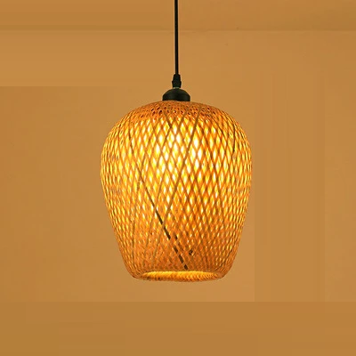 Ręcznie robiona lampa wisząca z rattanem - RayaLicht
