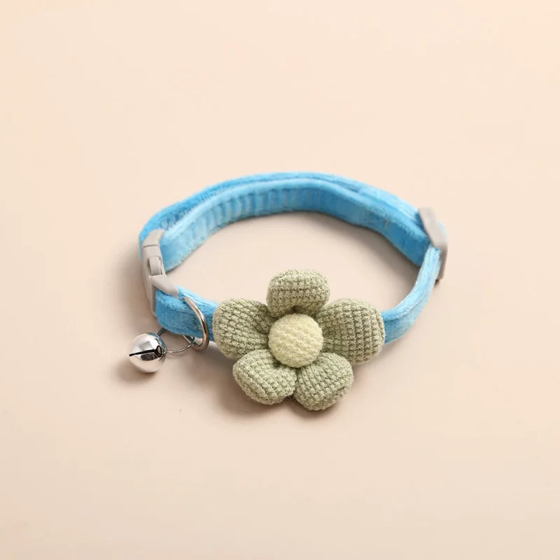 Regulowana obroża dla kota z kwiatem - FlowerCharm-Niebieski-Trend Polska