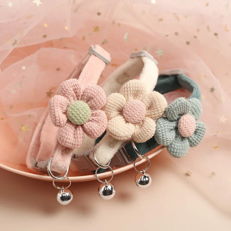Regulowana obroża dla kota z kwiatem - FlowerCharm-Różowy-Trend Polska