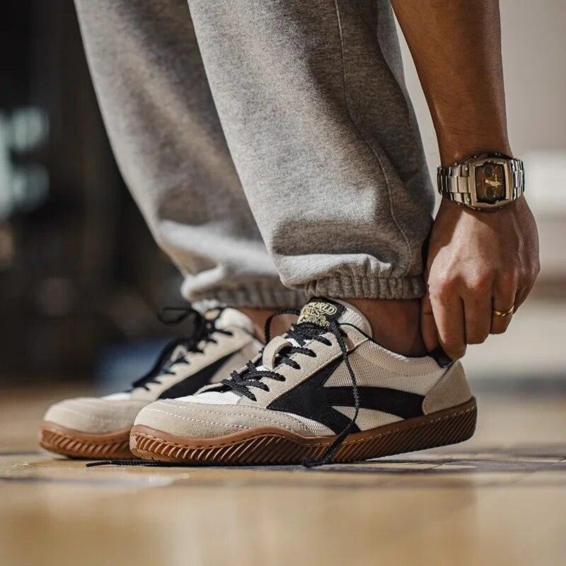 Retro sneakers z nowoczesnym komfortem - Stride84-39-Trend Polska