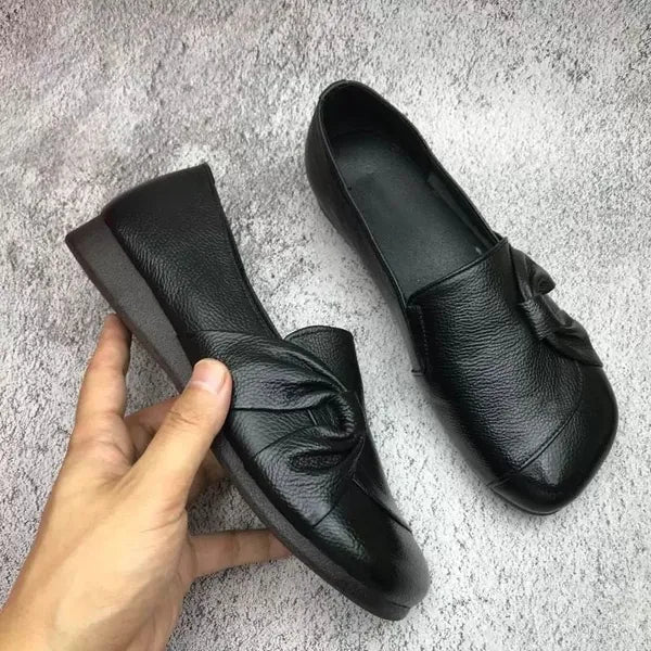 Skórzane buty damskie z antypoślizgową podeszwą – Aurora-Czarny-35-Trend Polska