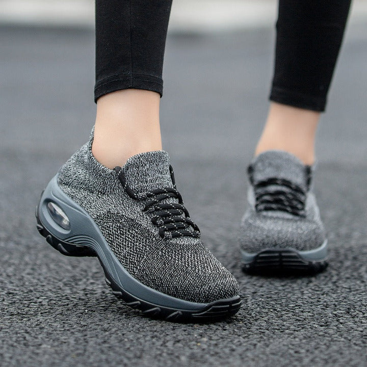 Sneakers dla kobiet z ulgą w bólu - ComfortMax-Czarny-34-Trend Polska
