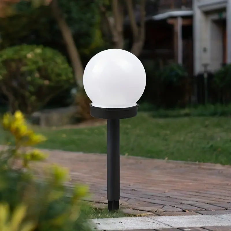 Solarna lampa ogrodowa o nowoczesnym designie – Solara-Ciepłe światło-Trend Polska