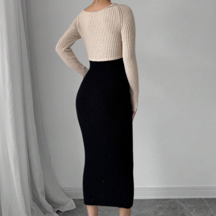 Spadająca Czarna Maxi Sukienka z Długimi Rękawami - Leona-XS-Trend Polska