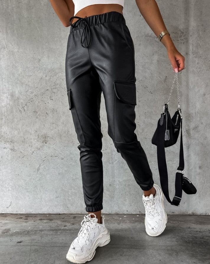 Spodnie cargo z imitacji skóry dla kobiet - Jade-S-Trend Polska