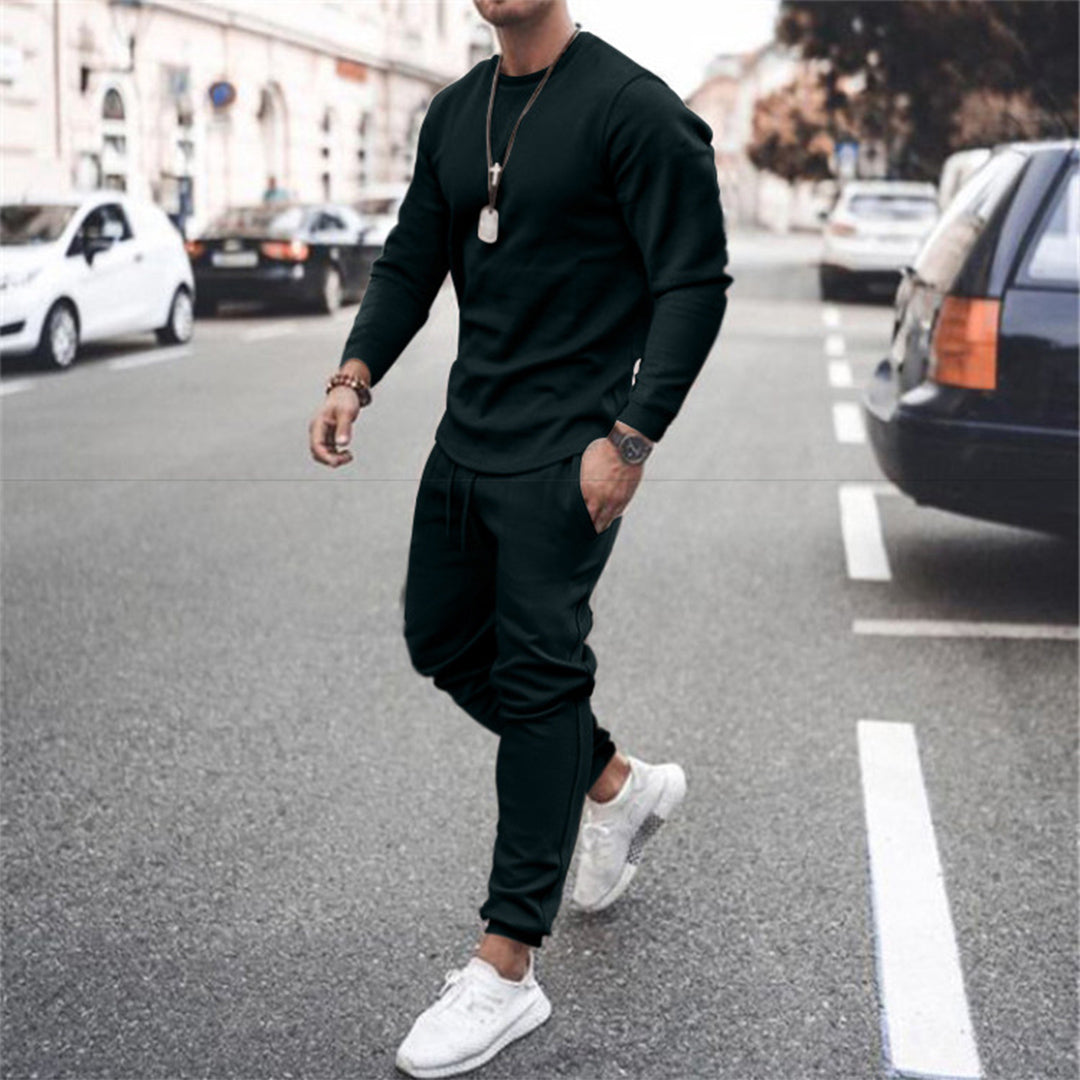 Sportowy dres męski - Marco-Czarny-S-Trend Polska