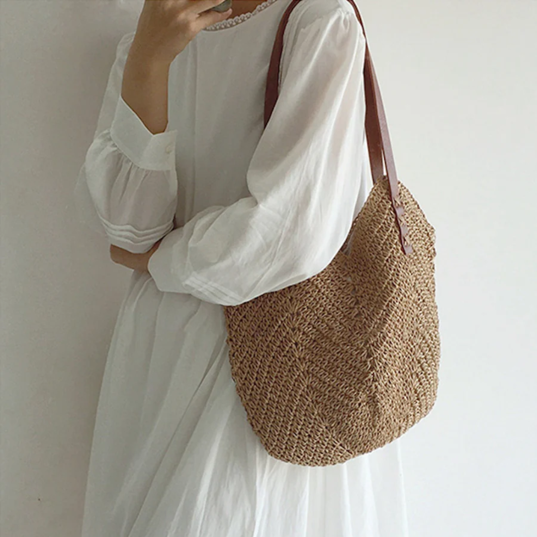 Stylowa torba na ramię dla kobiet - BreezeWoven-biel-Trend Polska