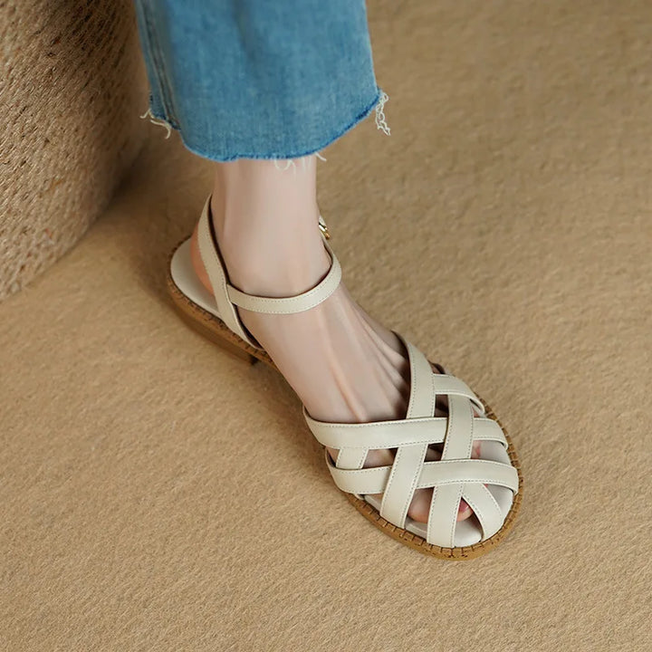 Stylowe letnie buty z wygodną podeszwą – Amira-Biały-35-Trend Polska
