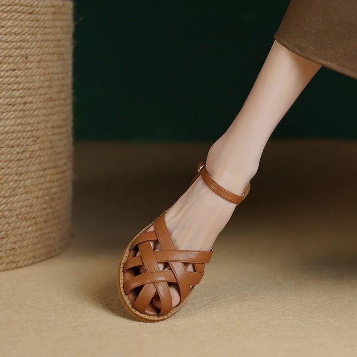 Stylowe letnie buty z wygodną podeszwą – Amira-Brązowy-35-Trend Polska