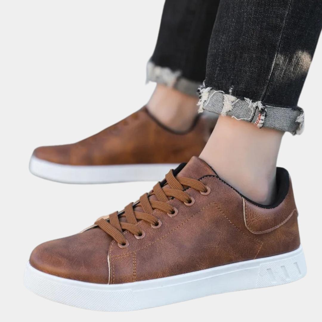 Stylowe skórzane buty męskie - Matteo-Ciemnobrązowy-39-Trend Polska