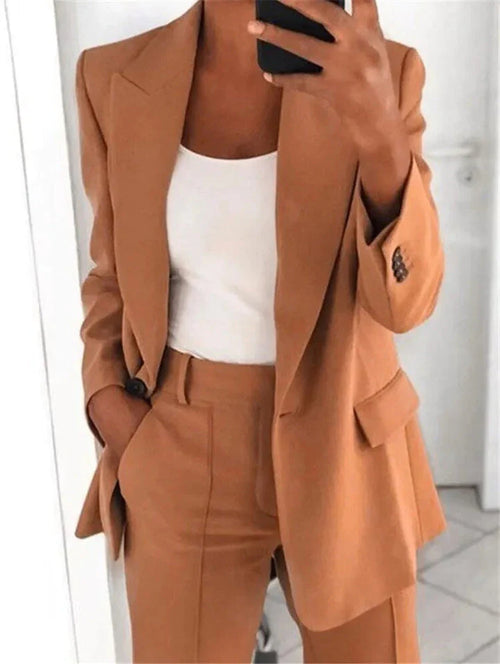 Stylowy garnitur damski - Valentina-Brązowy-S-Trend Polska