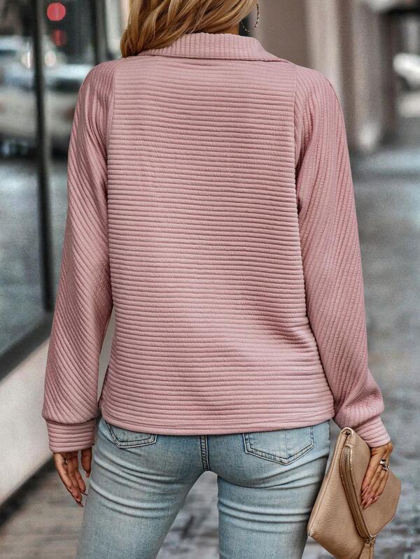 Stylowy sweter z dekoltem w serek dla kobiet - Seraphina-Różowy-S-Trend Polska