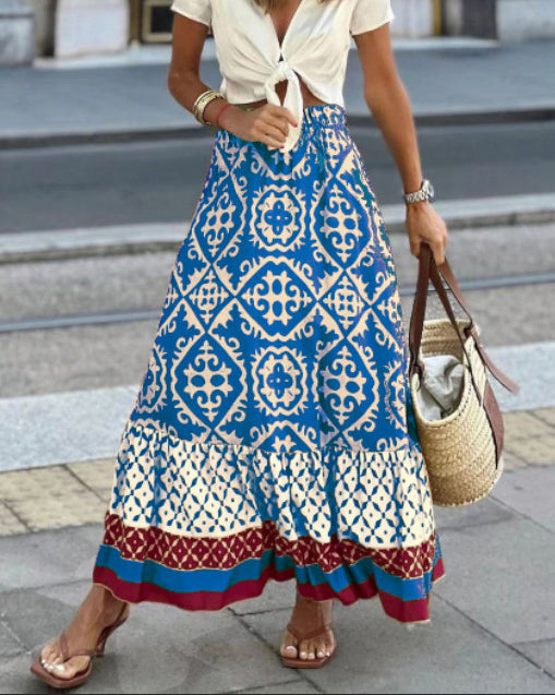 Sukienka maxi w stylu boho z drukowanym wzorem, luźnym krojem i frędzlami – Yalina-Niebieski-S-Trend Polska