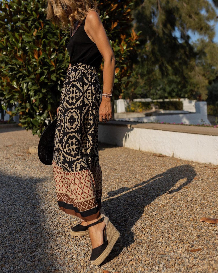 Sukienka maxi w stylu boho z drukowanym wzorem, luźnym krojem i frędzlami – Yalina-Zielony-S-Trend Polska