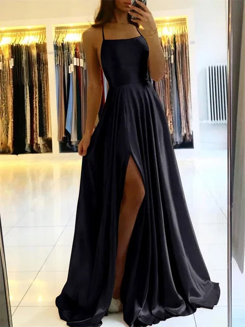 Sukienka maxi z rozcięciem po bokach – Sophie-Czarny-S-Trend Polska