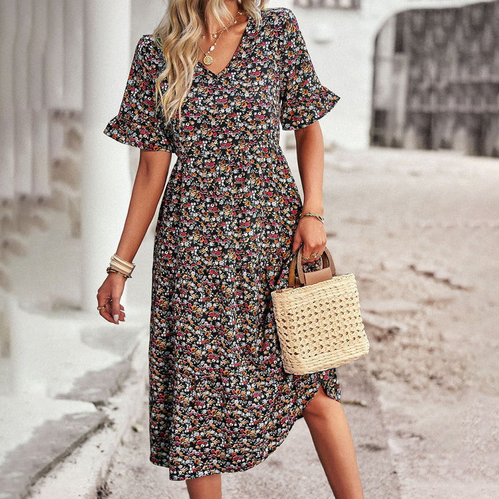 Sukienka midi w kwiaty - Lila-Czarny-S-Trend Polska
