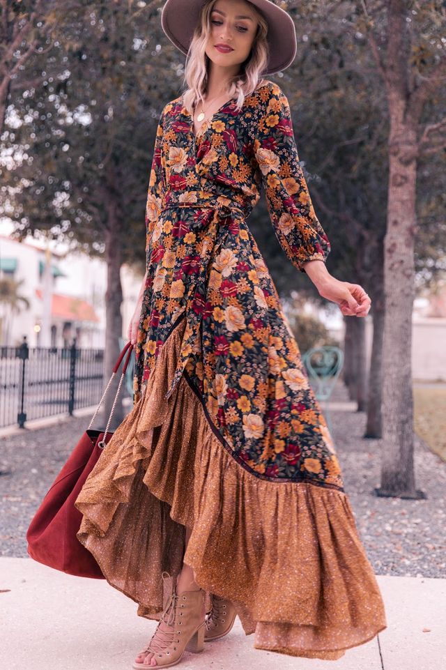Sukienka Midi w Kwiaty - Lily-S-Trend Polska