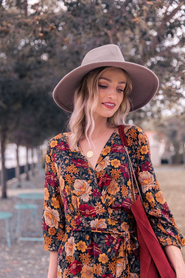 Sukienka Midi w Kwiaty - Lily-S-Trend Polska