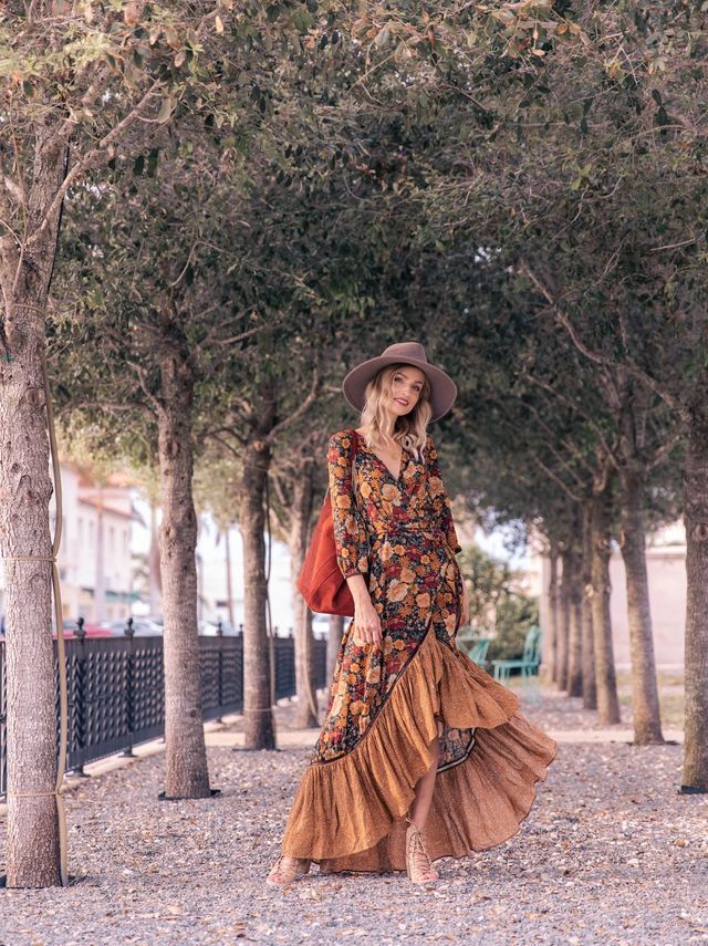 Sukienka Midi w Kwiaty - Lily-S-Trend Polska