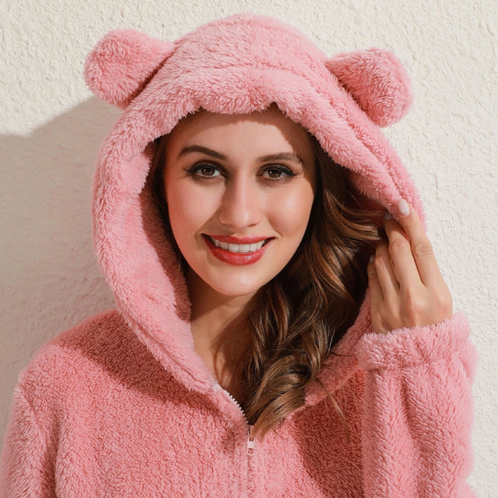 Supermiękka kombinezon polarowy z uszami misia - BearHug-Różowy-S-Trend Polska