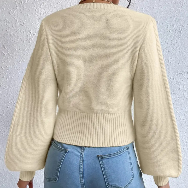 Sweter damski dzianinowy z kwadratowym dekoltem - Sienna-XS-Trend Polska