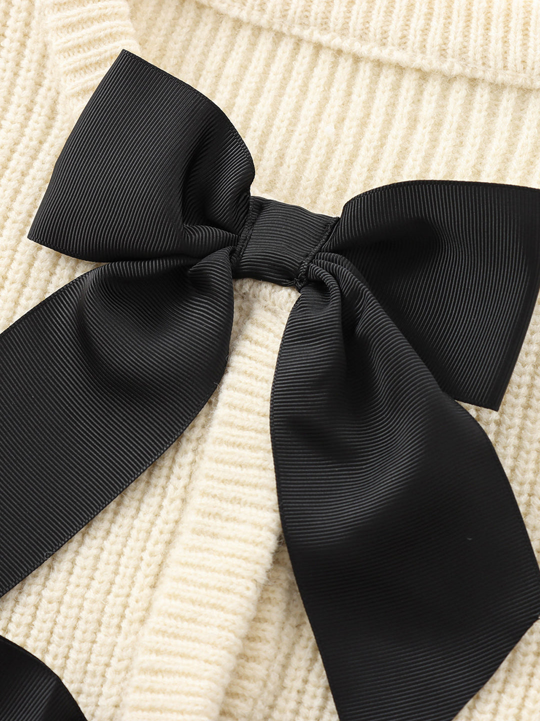 Sweter w kratę dla kobiet - Isla-Biały-XS-Trend Polska