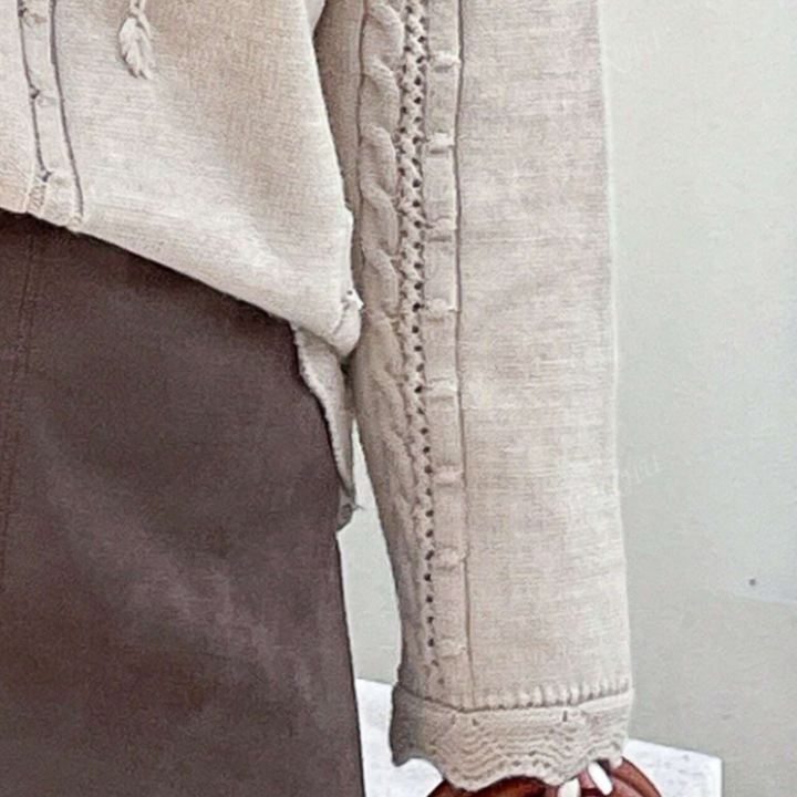Sweter z haftem kwiatowym dla kobiet - Emma-Trend Polska