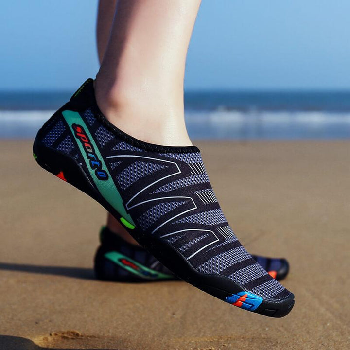 Szybkoschnące buty wodne – AquaFlex-ciemnoniebieski-35-Trend Polska
