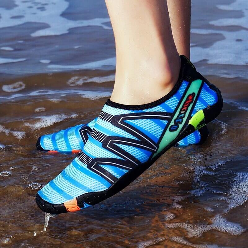 Szybkoschnące buty wodne – AquaFlex-ciemnoniebieski-35-Trend Polska