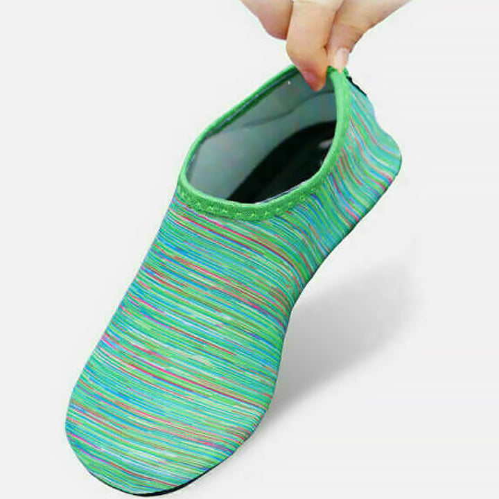 Szybkoschnące uniseksowe buty wodne - WaveStep-Kamuflaż czerwony-XS-Trend Polska