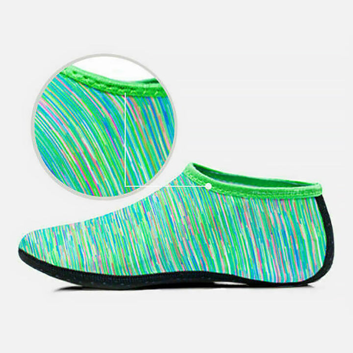 Szybkoschnące uniseksowe buty wodne - WaveStep-Kamuflaż czerwony-XS-Trend Polska