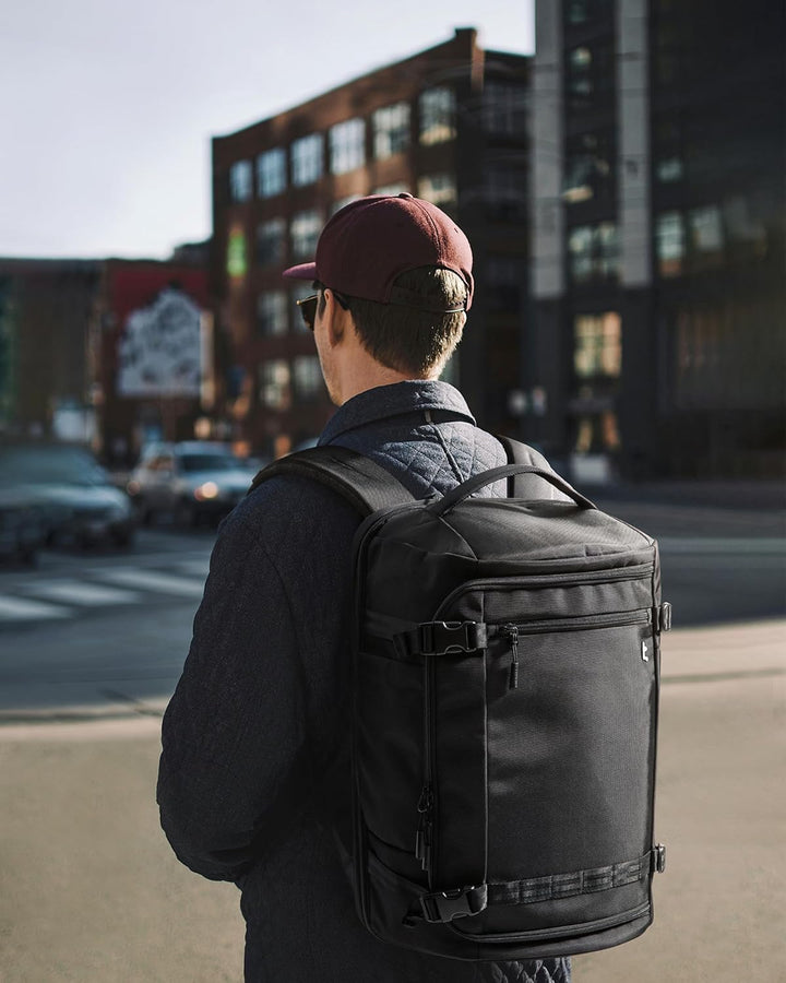 38L Plecak podróżny do ręki zgodny z TSA z komorą na laptopa