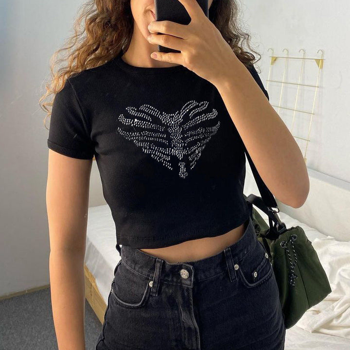 Trendy damski crop-top z wzorem czaszki z kryształkiem – Yara-S-Trend Polska