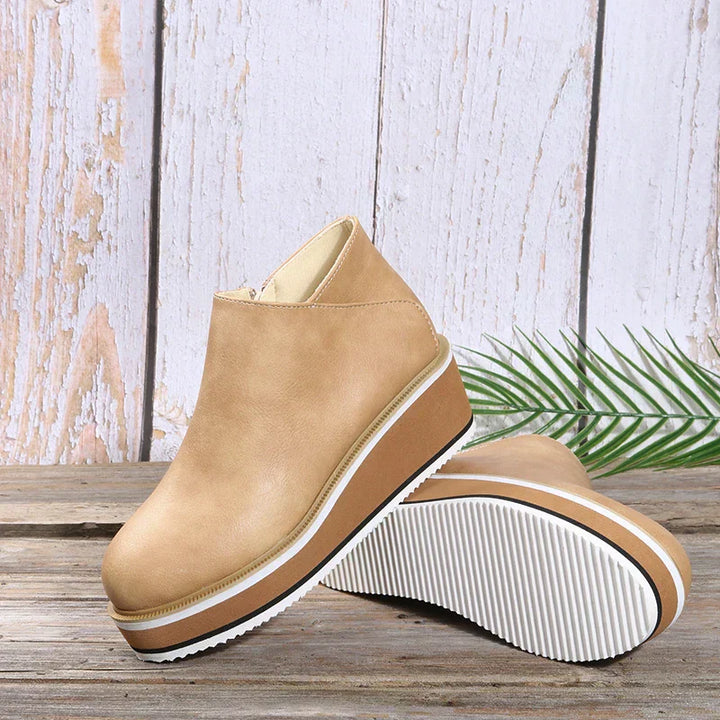 Trendy Damskie Botki z Zippem i Platformą - Alessia-Czarny-35-Trend Polska