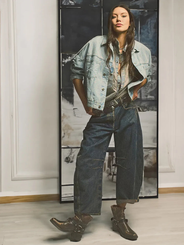 Trendy jeans o średnim stanie - Livia-Ciemnoniebieski-XS-Trend Polska