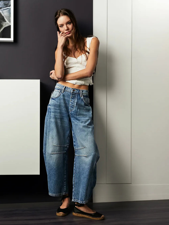 Trendy jeans o średnim stanie - Livia-Niebieski-XS-Trend Polska