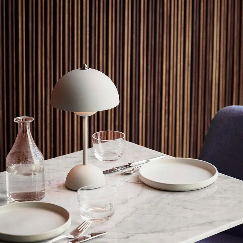 Trendy lampa w kształcie grzyba - MushLuxe-Biały-Mały (23cm)-Trend Polska