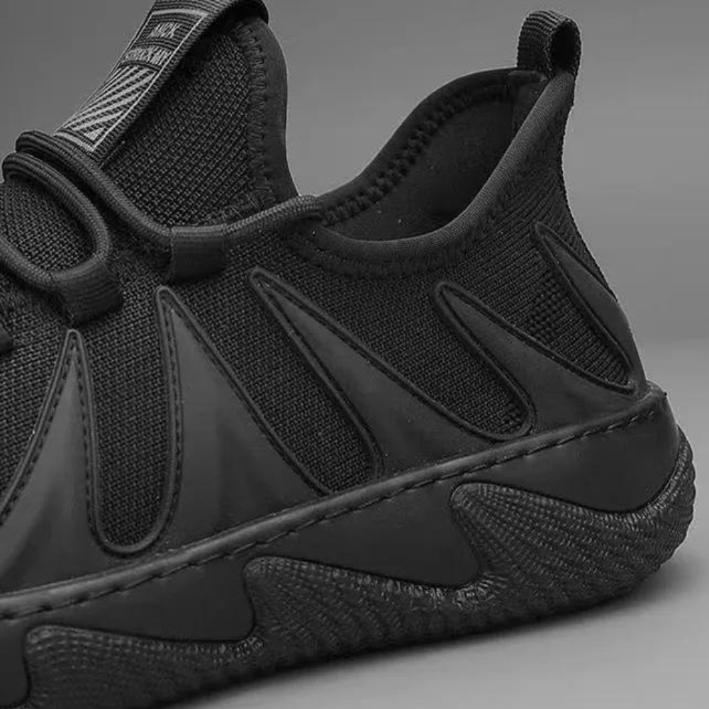 Trendy lekkie i oddychające męskie sneakersy - Nero-Czarny-39-Trend Polska